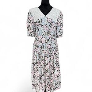 90s Floral Black Midi Dress – Cottagecore Lace Collar [fits L/XL]